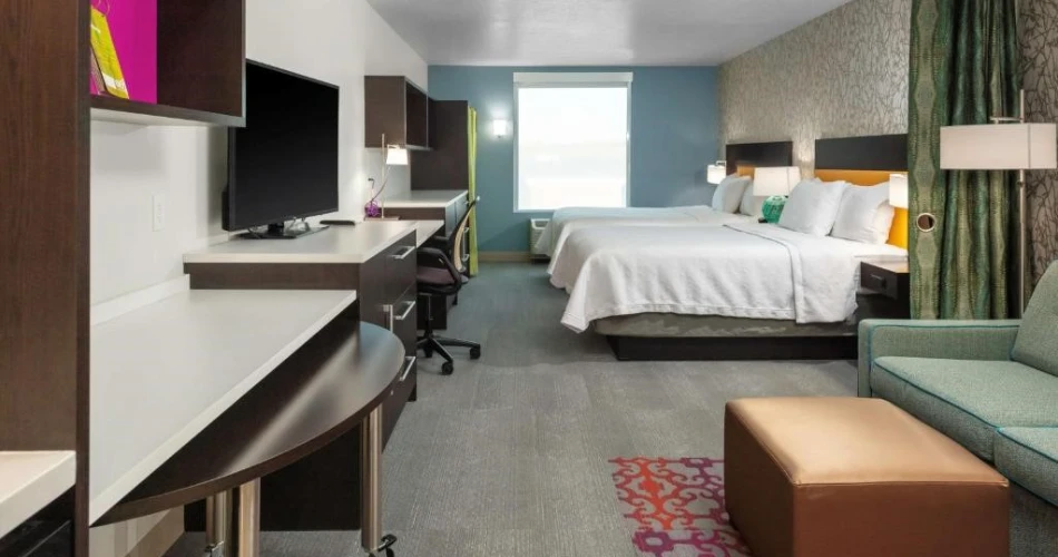 Luxury, Comfort, and Budget Stays Near Antelope Canyon, AZ