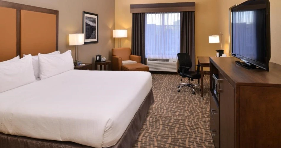 Experience Comfort and Convenience with Antelope Canyon Lodging