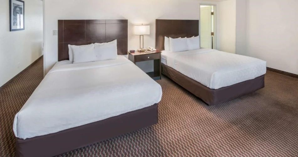 Lodging Near Antelope Canyon: Hotels, Cabins, and Campgrounds