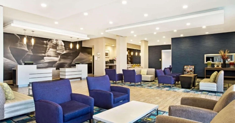 Where to Rest After Exploring Antelope Canyon: Top Lodging Options