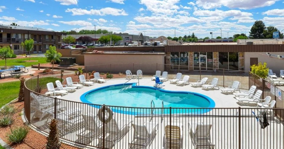 Where to Rest After Exploring Antelope Canyon: Top Lodging Options