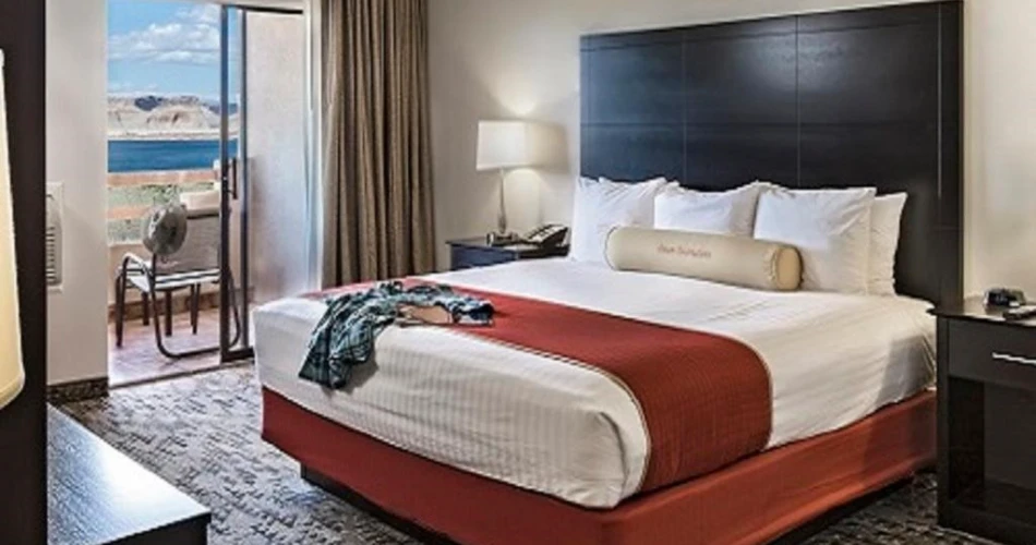 Where to Rest After Exploring Antelope Canyon: Top Lodging Options