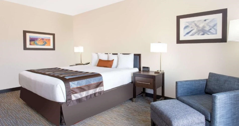 Where to Rest After Exploring Antelope Canyon: Top Lodging Options