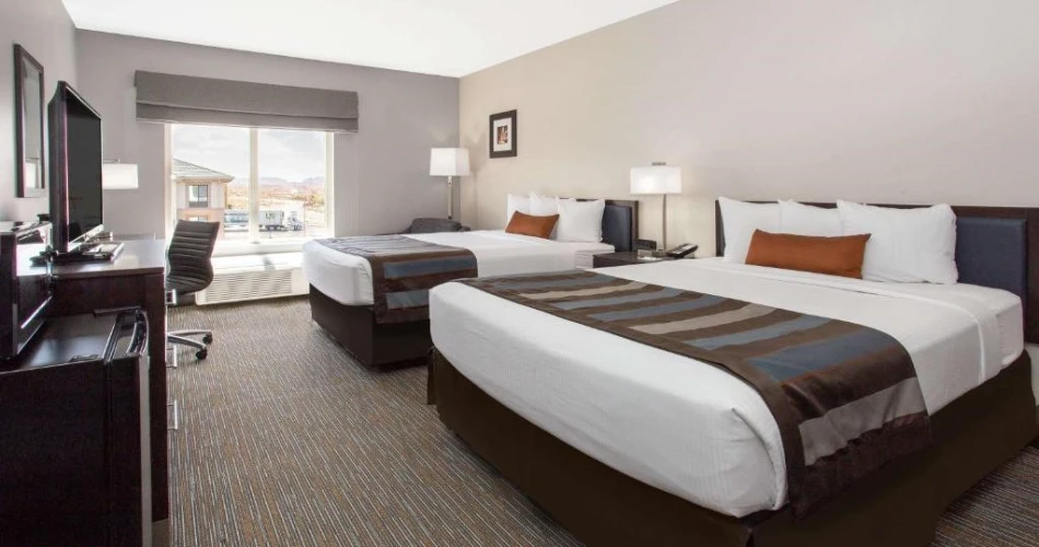 Stay Close to the Beauty: Best Places Near Antelope Canyon, AZ