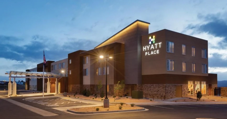 Stay Close to the Beauty: Best Places Near Antelope Canyon, AZ