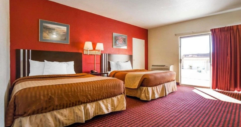 Stay Close to the Beauty: Best Places Near Antelope Canyon, AZ